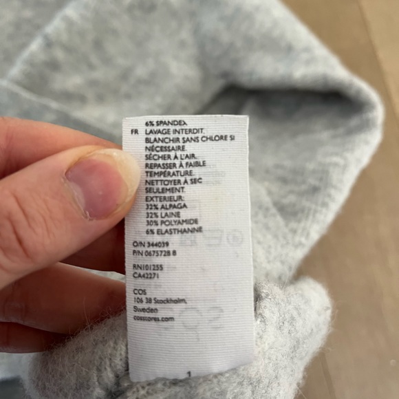 COS wool mock neck - Picture 3 of 3